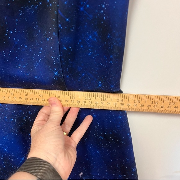 Hot topic Doctor Who sleeveless fit and flare galaxy dress size medium - Picture 11 of 13